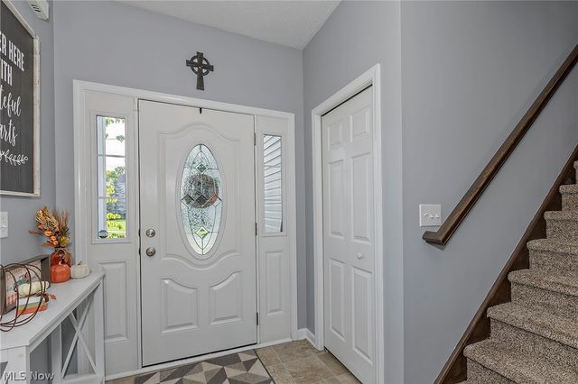10412 Redbud Drive, Aurora, OH 44202
