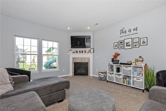 10412 Redbud Drive, Aurora, OH 44202