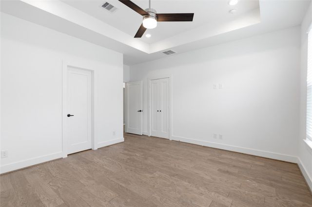 712 W Donovan Street C, Houston, TX 77091