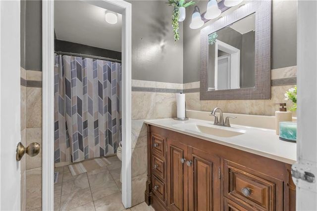 2905 County Line Road, Country Club, MO 64506