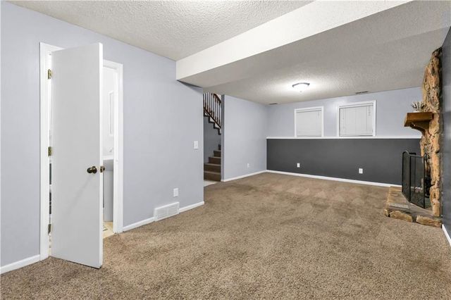 2905 County Line Road, Country Club, MO 64506