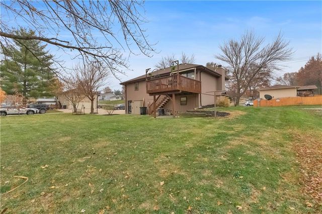 2905 County Line Road, Country Club, MO 64506