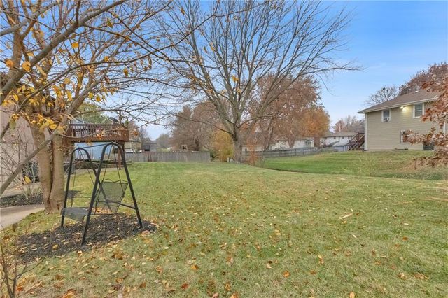 2905 County Line Road, Country Club, MO 64506