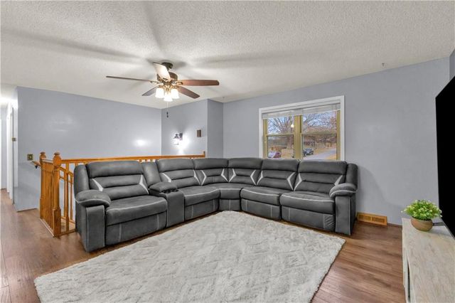 2905 County Line Road, Country Club, MO 64506