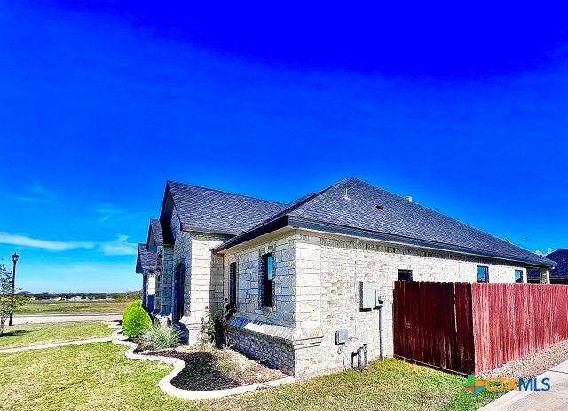 401 Willow Drive, Troy, TX 76579