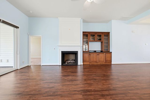 864 Callant Dr., Little River, SC 29566