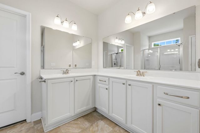 864 Callant Dr., Little River, SC 29566
