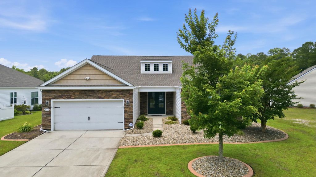 864 Callant Dr., Little River, SC 29566