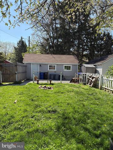 518 FURNACE ST, Emmaus, PA 18049