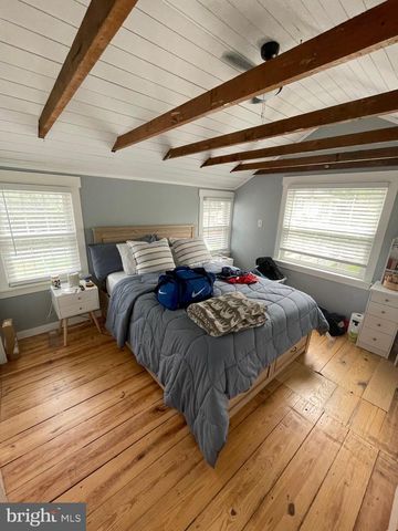 518 FURNACE ST, Emmaus, PA 18049