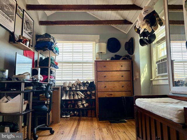 518 FURNACE ST, Emmaus, PA 18049