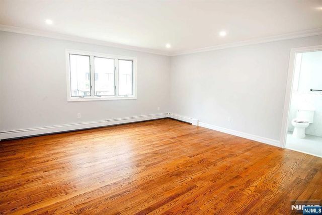 265 4th Street, Palisades Park, NJ 07650