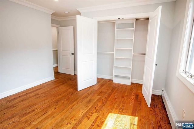 265 4th Street, Palisades Park, NJ 07650