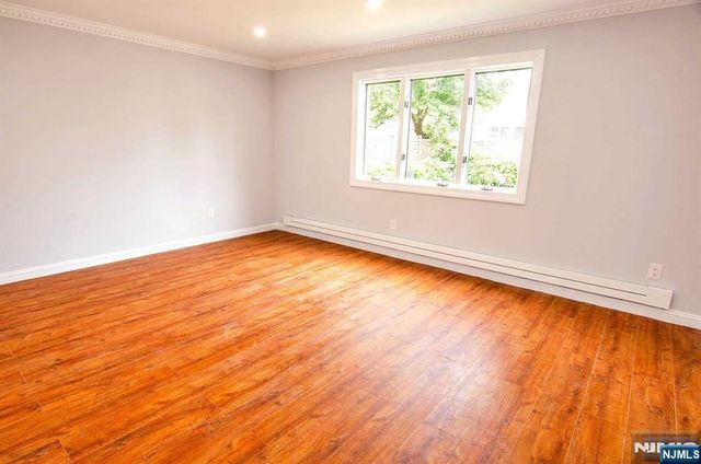 265 4th Street, Palisades Park, NJ 07650