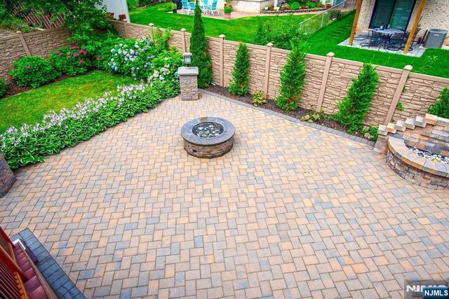 265 4th Street, Palisades Park, NJ 07650