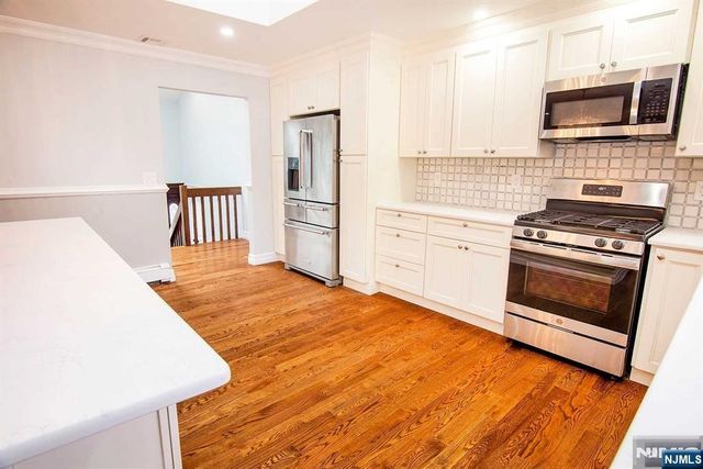 265 4th Street, Palisades Park, NJ 07650