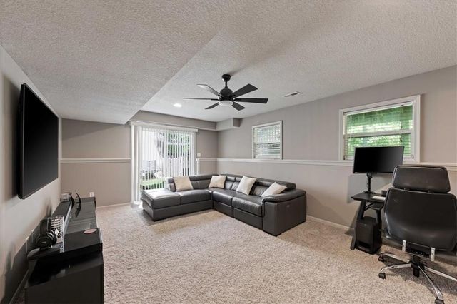 414 Fairway Road, Belton, MO 64012