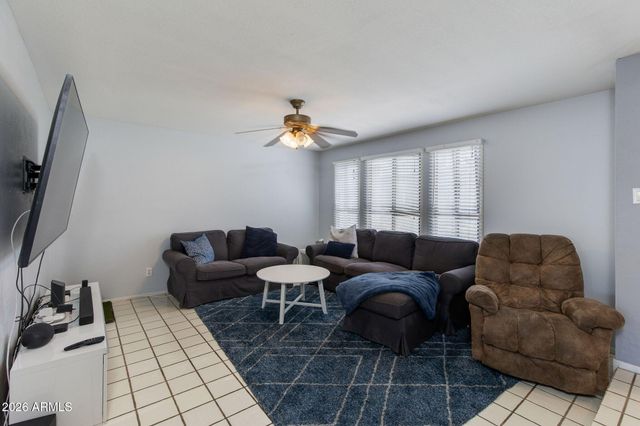 2726 N 60TH Street, Scottsdale, AZ 85257
