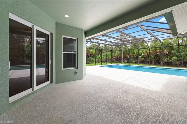 410 17th ST SW, Naples, FL 34117