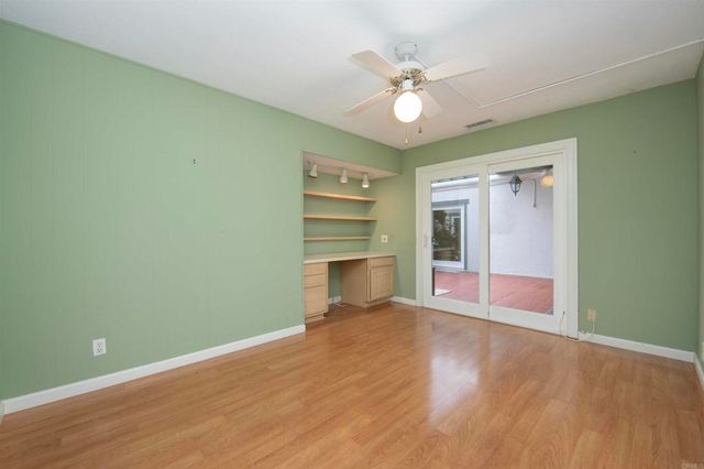 3621 Vista Campana S 16, Oceanside, CA 92057