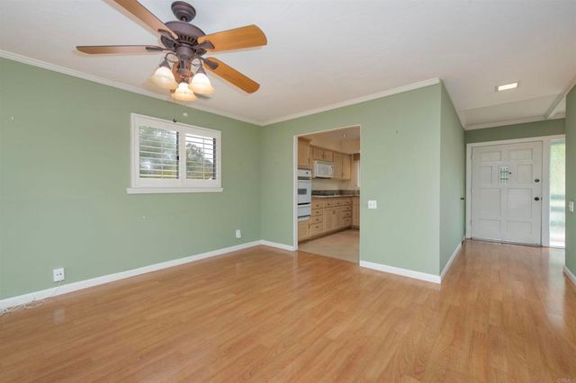 3621 Vista Campana S 16, Oceanside, CA 92057