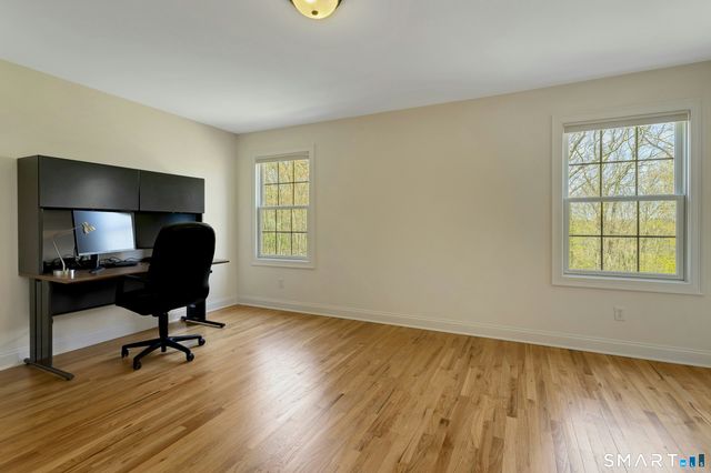 6 Hoseye Coach Road, Newtown, CT 06482