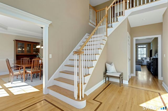 6 Hoseye Coach Road, Newtown, CT 06482