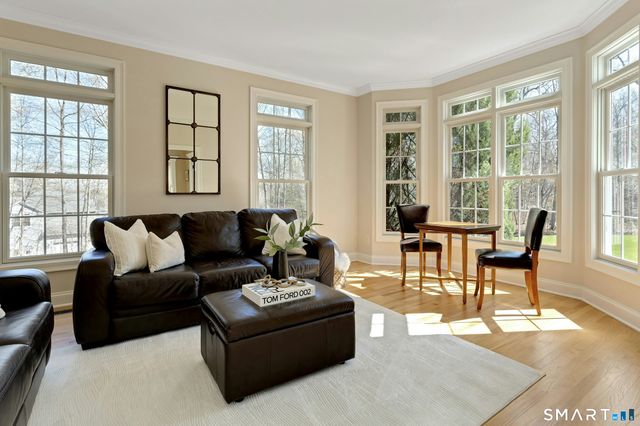 6 Hoseye Coach Road, Newtown, CT 06482