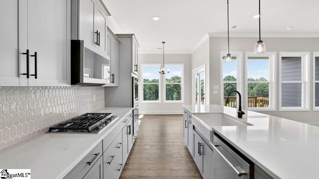 659 Munchberry Way, Spartanburg, SC 29301