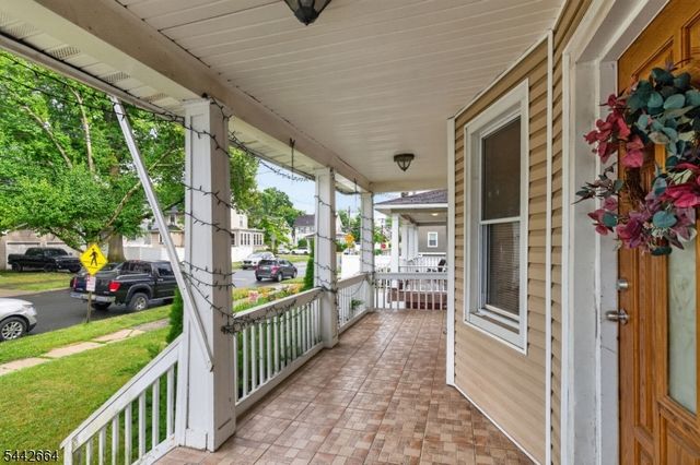 416 Pine St, Roselle Boro, NJ 07203