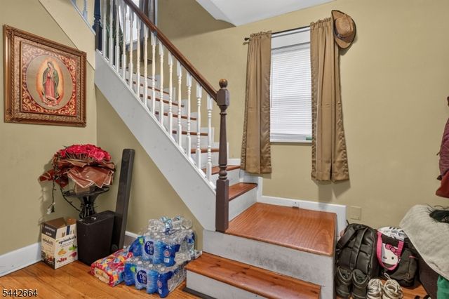 416 Pine St, Roselle Boro, NJ 07203