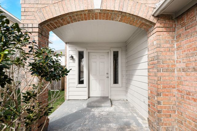 8818 Iron Springs Drive, Houston, TX 77034