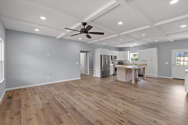 133 N Knobby Road, Trenton, GA 30752