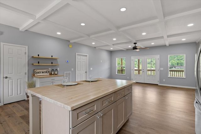 133 N Knobby Road, Trenton, GA 30752