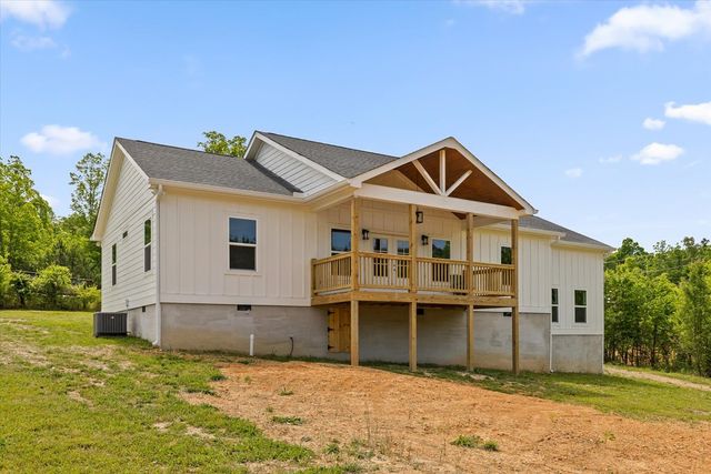 133 N Knobby Road, Trenton, GA 30752