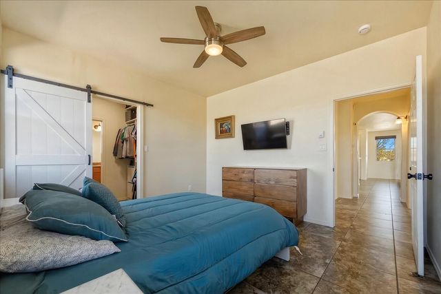 1641 Placita De Luna, Santa Fe, NM 87506