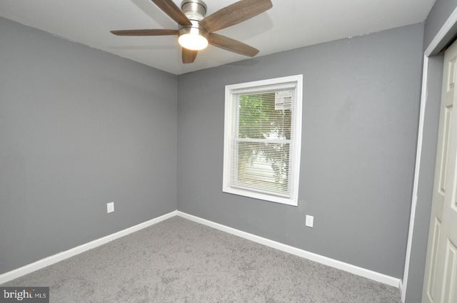 715 S READ ST, Cinnaminson, NJ 08077