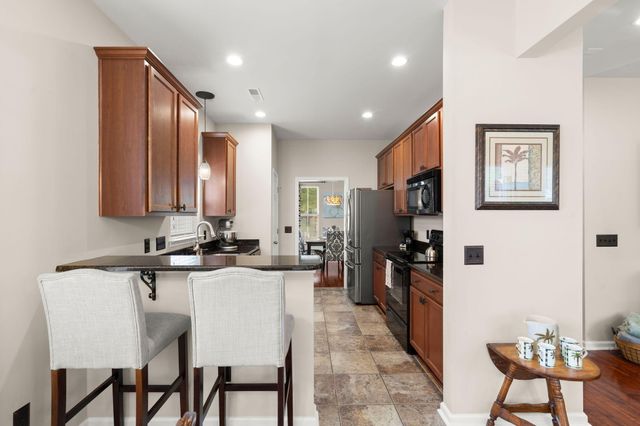 189 Avonshire Drive, Summerville, SC 29483