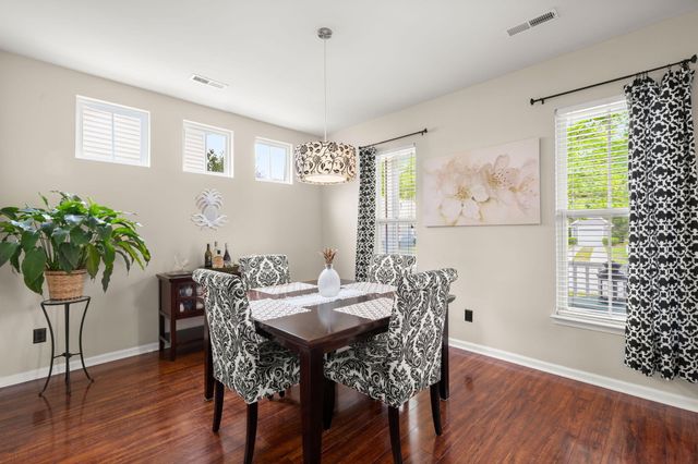 189 Avonshire Drive, Summerville, SC 29483