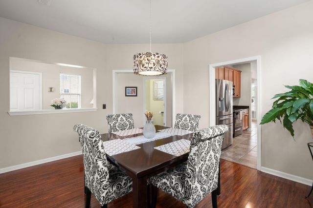 189 Avonshire Drive, Summerville, SC 29483