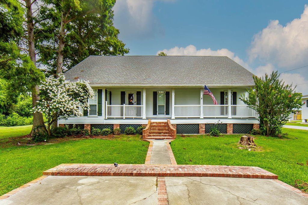 149 East 109th Street, Galliano, LA 70354