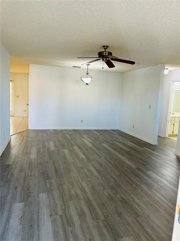 8530 SW 90TH STREET B, Ocala, FL 34481