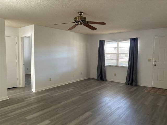 8530 SW 90TH STREET B, Ocala, FL 34481