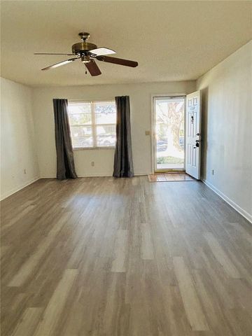 8530 SW 90TH STREET B, Ocala, FL 34481