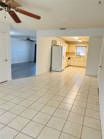 8530 SW 90TH STREET B, Ocala, FL 34481