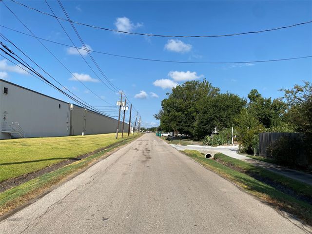0 Antelope Drive, Houston, TX 77063