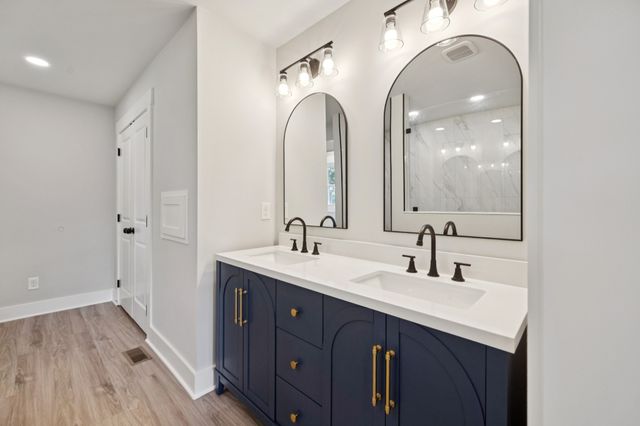 460 Grosch Rd, Manchester, TN 37355