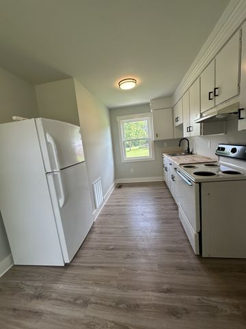 460 Grosch Rd, Manchester, TN 37355