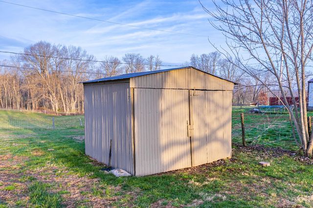 215 Hale Drive, West Union, OH 45693