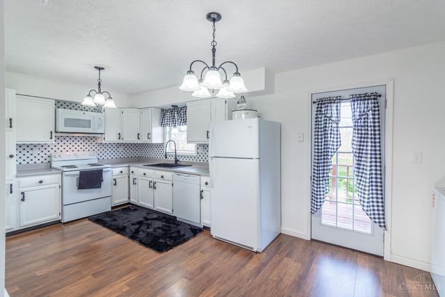 215 Hale Drive, West Union, OH 45693